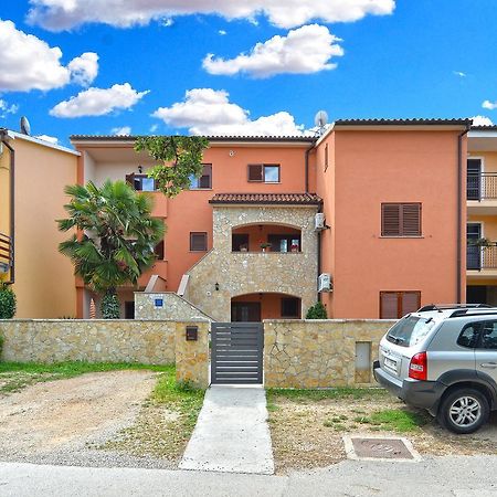Apartment Puzar 295 Štinjan Eksteriør bilde