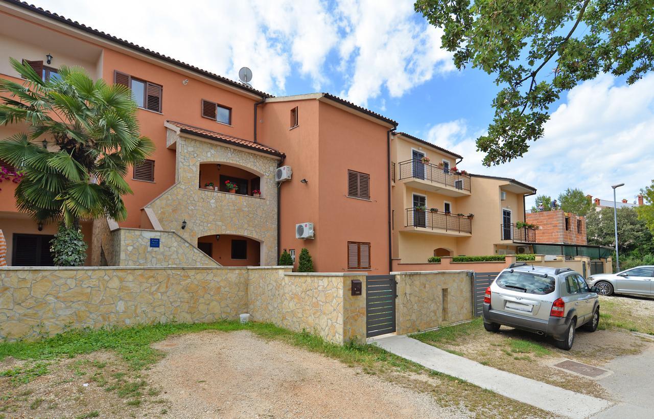 Apartment Puzar 295 Štinjan Eksteriør bilde